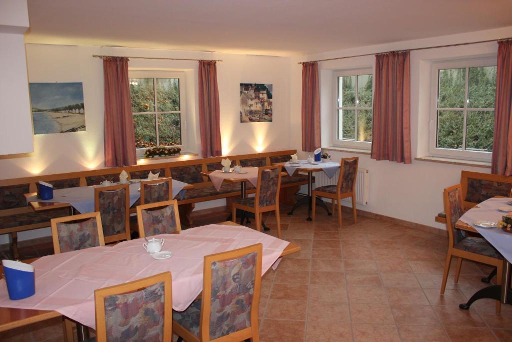 Pension Demmel, Bed & Breakfast Bruckmühl Exterior foto
